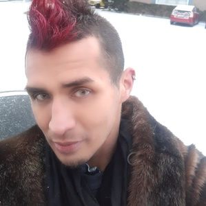 Meet your Posher, Manuel